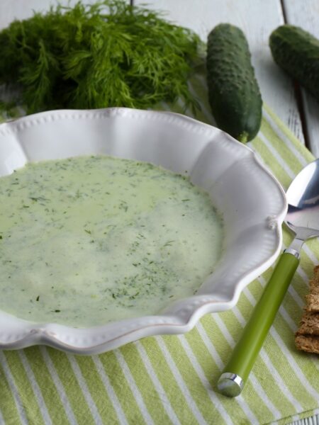 Kalte Gurkensuppe