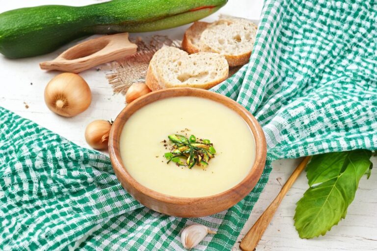 Zucchinicremesuppe | Rezeptheft.at