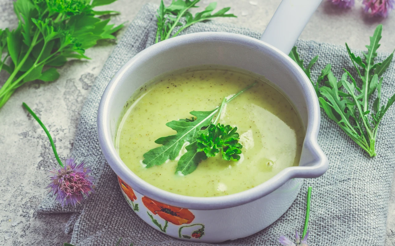 Kartoffelsuppe mit Rucola